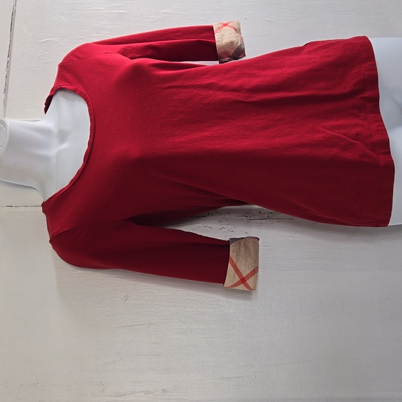 BURBERRY BRIT 3/4 SLEEVE WITH CUFF TSHIRT.  #6466 - Picture 4 of 10